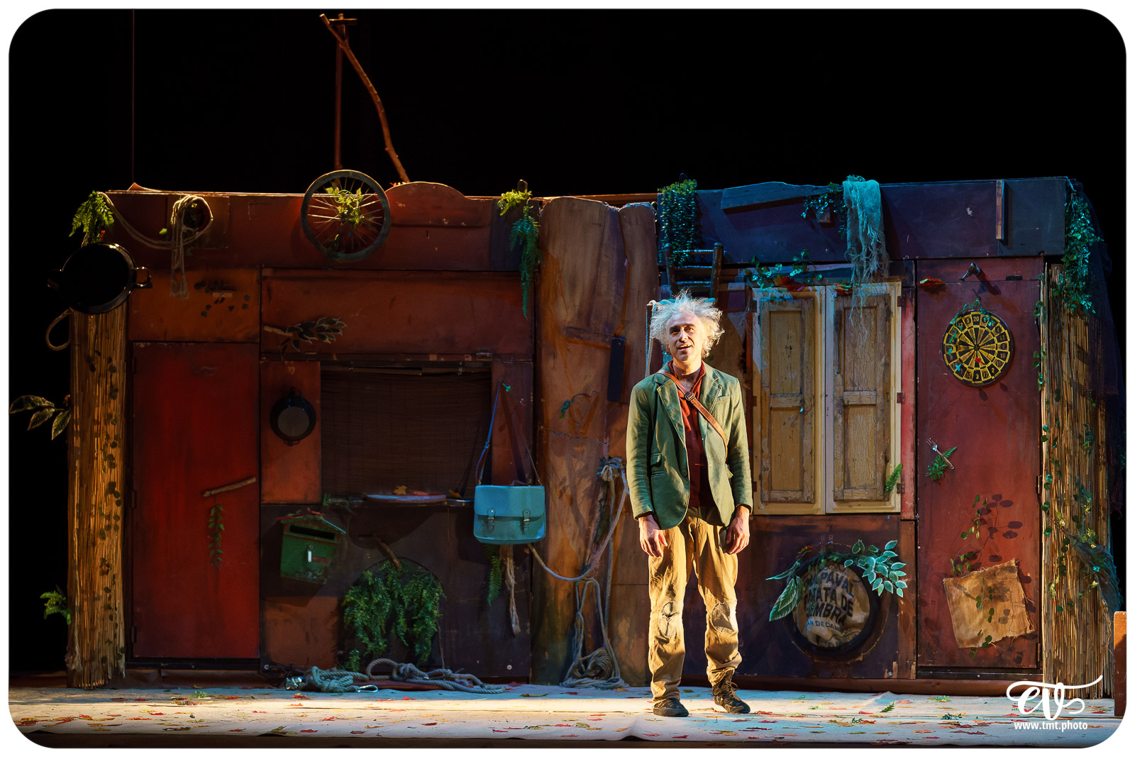 TMTPHOTO DISTANS (CIE VOL'E TEMPS) 004